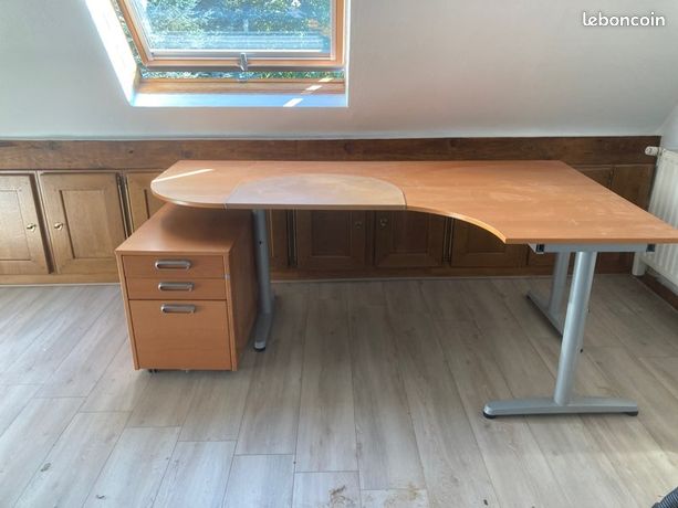 Vends bureau 200x1.20m et .80m