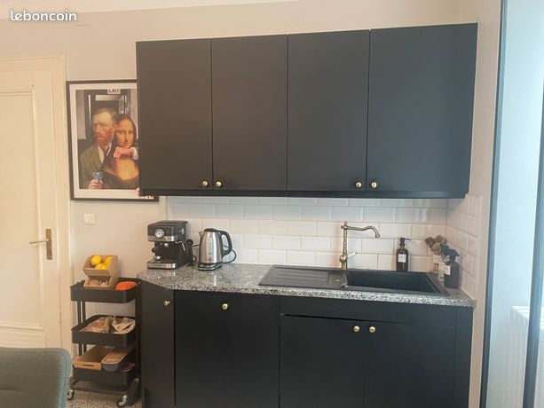 Vends Cuisine de qualité et toute équipée