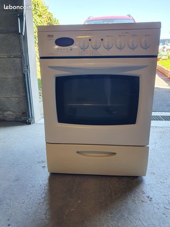 cuisinière FAURE CVC 6995