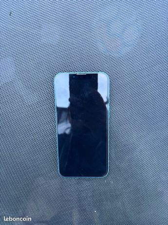 Vends iPhone 13 bleu 128 go