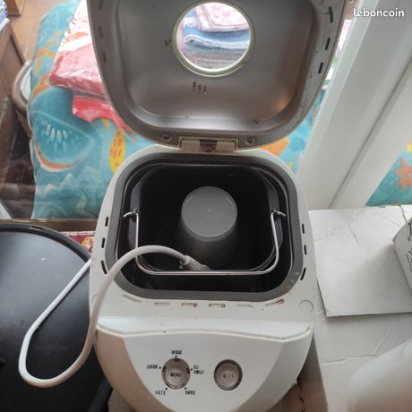 Vends machine à pain robolux