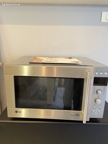 Vends micro onde / four