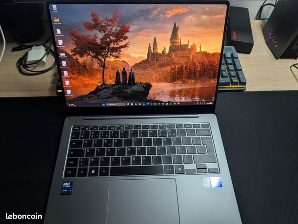 Vends PC Portable Samsung Galaxy Book 5 Pro 16Go/1To - Copilot+ PC - État Neuf