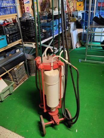 Vends pompe a graisse pneumatique