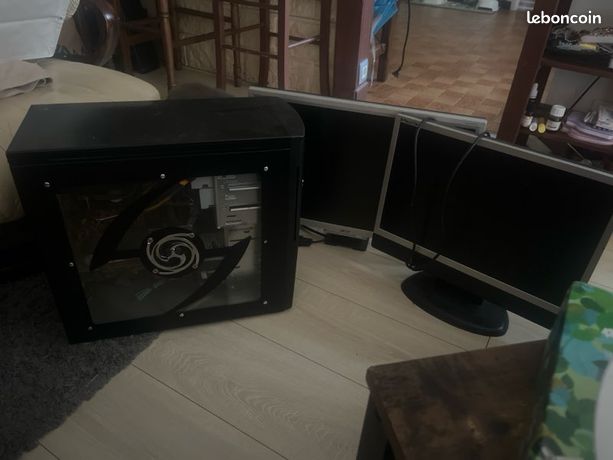 Vends pour pièces écran et pièces ordi