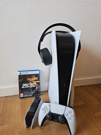 ps5 avec casque ps5 plus 1 jeux Call of Duty Black Ops 6 chargeur ps5