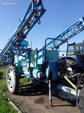 Vends pulvérisateur 24M