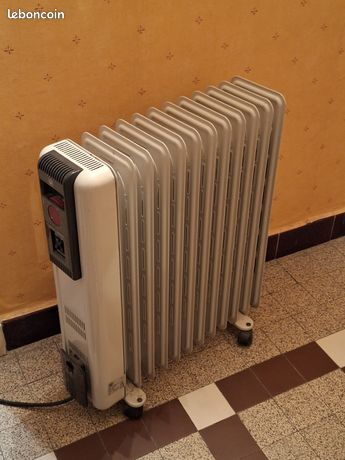 Vends radiateur a bain d'huile