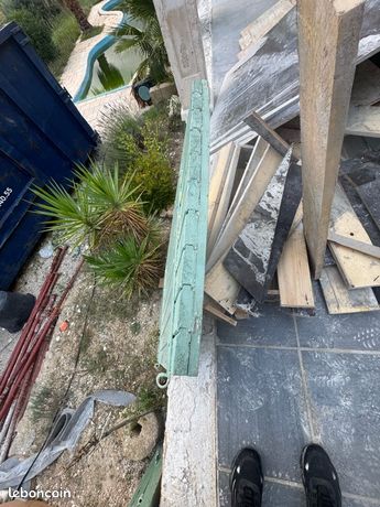 Vends volets bois double lame