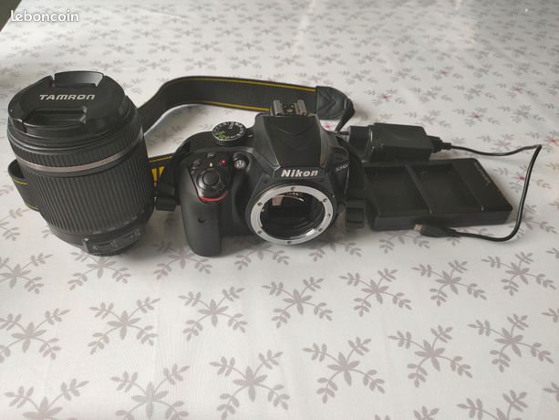Nikon D3400 avec objectif Tamron 18-200