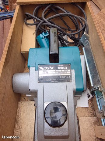 Vent rabot de charpente makita