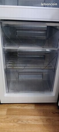 réfrigérateur en