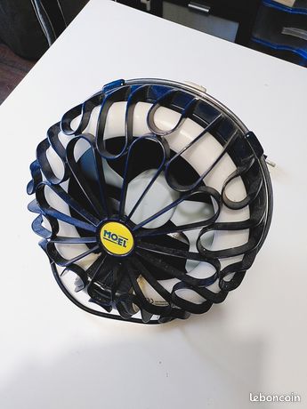 Ventilateur piège a moustiques