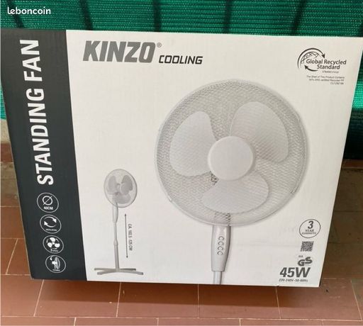 Ventilateur sur pied