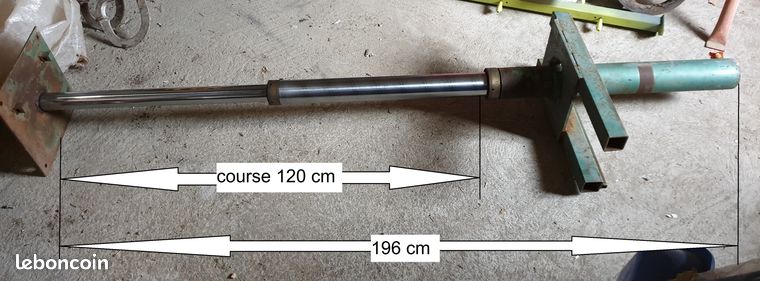 Vérin hydraulique, course 1,20 m