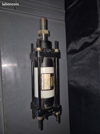 Vérin pneumatique JOUCOMATIC 43701093 PCN40 A25-S