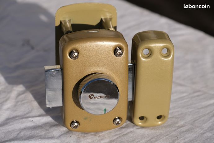 Verrou bouton cylindre VACHETTE