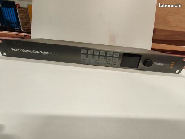 VidéoHub Smart Blackmagic Routeur Vidéo 12x12 Blackmagic Smart Videohub 12x12