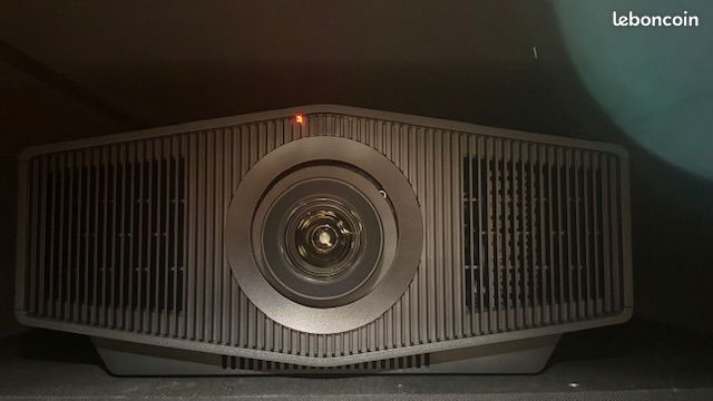 Videoprojecteur sony xw 7000