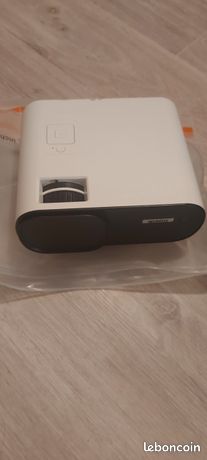 Vidéoprojecteur WiMiUS K5 Full HD + housse + accessoires