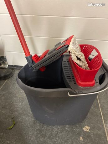 Vileda Utramax Kit Balai et Seau-essoreur, Ensemble de balais à Plat avec Seau, et Housse en Microfibre, Vileda
