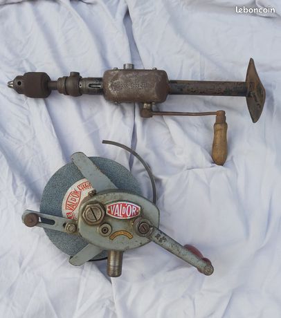 Vintage Chignole Manuelle Peugeot Frères + Gros Touret a Meuler Manuel + 1 Disque VAL D'OR