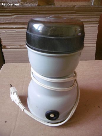 Vintage Moulin à café moulinex electrique année 60
