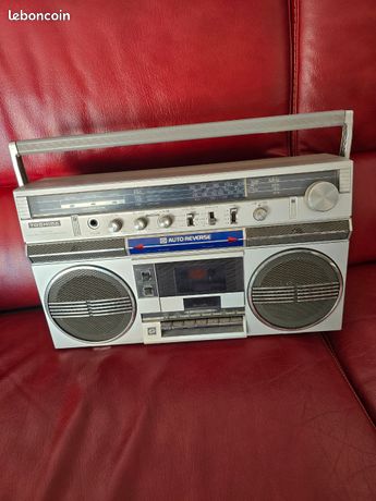 Vintage Toshiba RT-170S Boombox Ghetto Blaster Radio Cassette