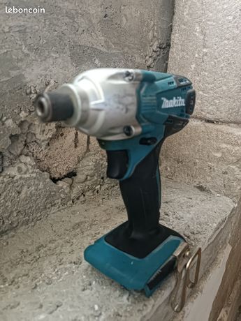 Visseuse à choc Makita