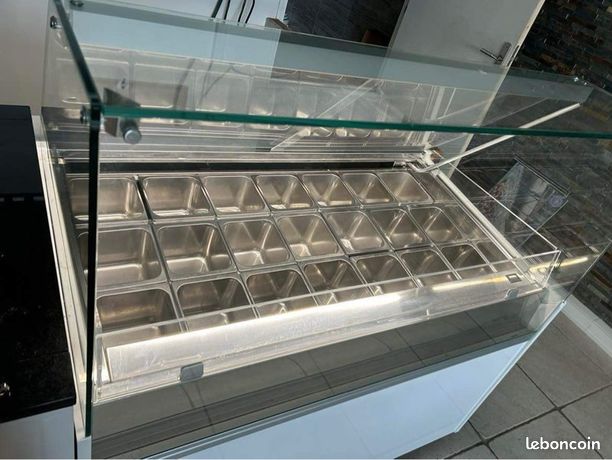 Vitrine à glace 21 bacs de 25L