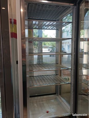 Vitrine négative LONGONI