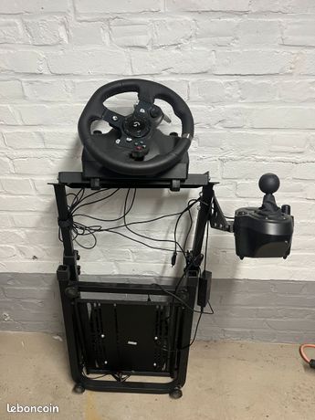 Volant Logitech G920 + pédalier + levier de vitesse + support