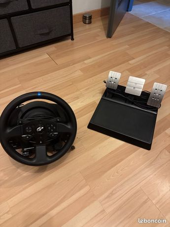 Volant + pédalier thrustmaster gt3000