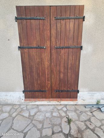 Volets en bois exotique