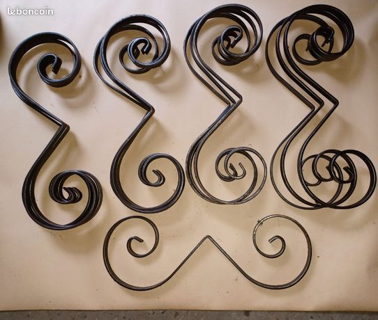 Volutes fer forgé fabrication ancienne