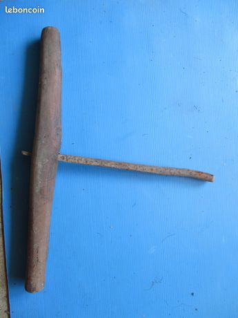 Vrille ou bondonnière ancienne tonnelier