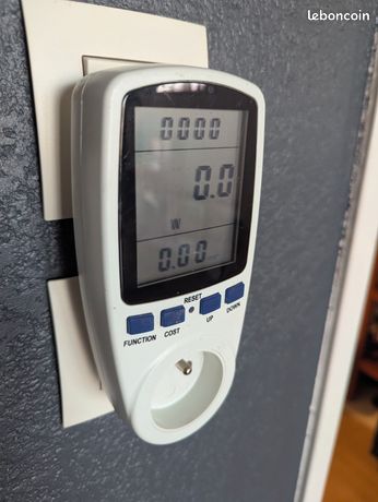 Wattmètre compteur de consommation électrique