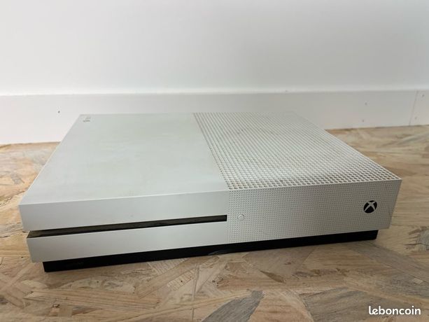 Xbox one + 2 manette