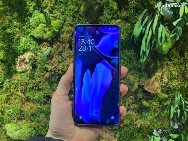 Xiaomi 14 pro + 5g sous garantie