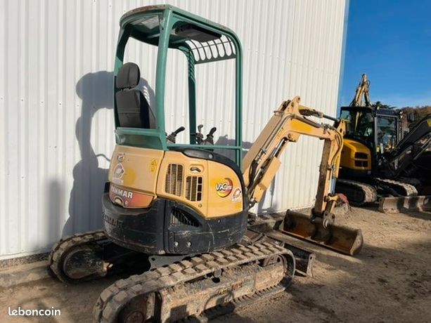 Yanmar VIO25-4 Canopy