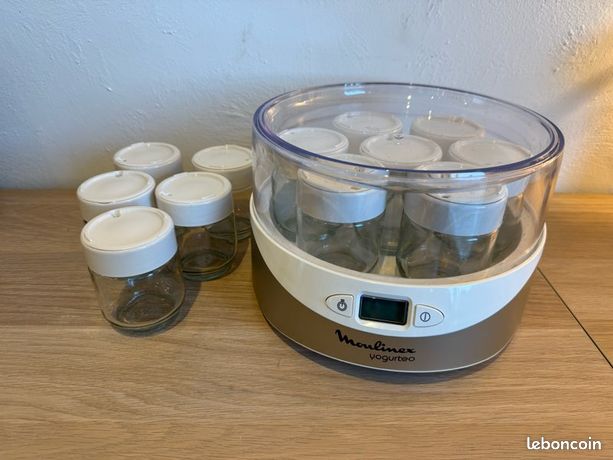 Yaourtière Moulinex avec 5 pots en +