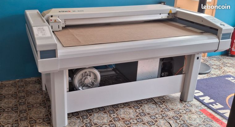 Zünd M800 Table de découpe numérique